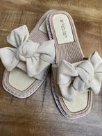 Slippers maat 38, Kleding | Dames, Schoenen, Beige, Instappers, Zo goed als nieuw, Ophalen