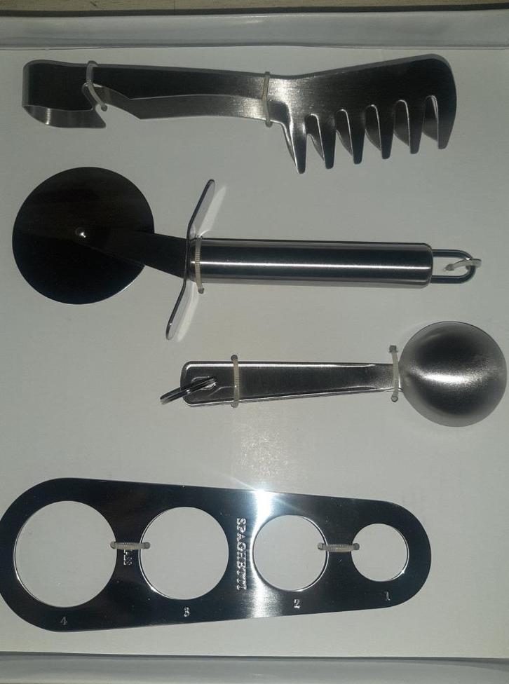 Italiaanse Pasta Pizza Giftset, Huis en Inrichting, Keuken | Keukenbenodigdheden, Nieuw, Ophalen