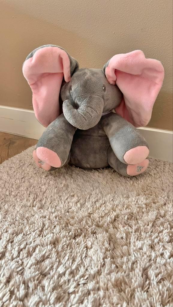 Zingende & Flapperende Olifant, Kinderen en Baby's, Speelgoed | Knuffels en Pluche, Zo goed als nieuw, Olifant, Ophalen of Verzenden