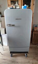 Klassieke Bosch koelkast in het grijs, Witgoed en Apparatuur, Koelkasten en IJskasten, 60 cm of meer, Gebruikt, Ophalen, 120 tot 140 cm