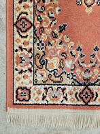 Vintage oosters wol vloerkleed loper Pink medall 61x223cm, Persian Perzisch vintage oosters hype, Crème, 200 cm of meer, Zo goed als nieuw