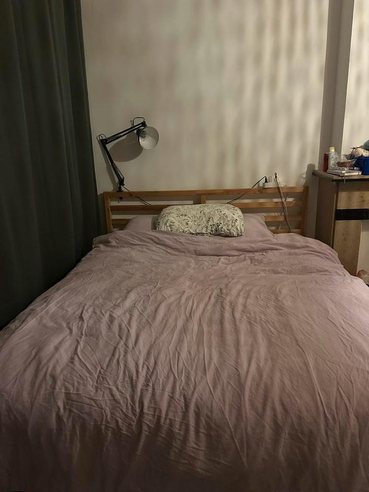 Ikea TARVA 160x200 met LÖNSET lattenbodems, Huis en Inrichting, Slaapkamer | Complete slaapkamers, Zo goed als nieuw, Tweepersoons