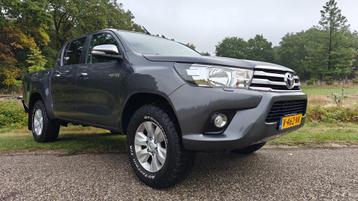 Toyota Hilux 2.4 d-4d beschikbaar voor biedingen