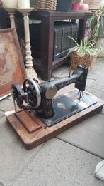 Gratis  naumann Regina naaimachine ., Ophalen