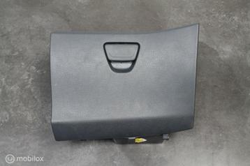 Handschoenkastje zwart Ford Fiesta MK7 (2008-heden) beschikbaar voor biedingen