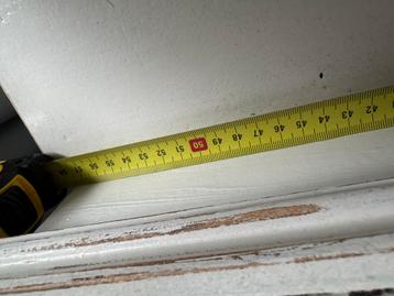 Brocante Kastje met Lades & Deurtjes beschikbaar voor biedingen