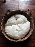 Kattenbed van rotan 39cm, Dieren en Toebehoren, Kattenmanden, Ophalen of Verzenden, Zo goed als nieuw, Riet