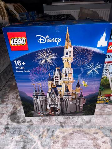 Lego 71040 disney kasteel nieuw sealed beschikbaar voor biedingen