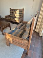 Vintage houten bankstel met Schotse ruit kussens + tafel, Ophalen, Gebruikt