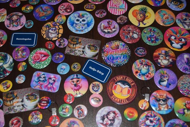 Button div soorten en maten 2,- pst eigen logo foto mogelijk, Verzamelen, Speldjes, Pins en Buttons, Nieuw, Button, Overige onderwerpen