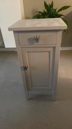 Kasje met blad, Ophalen