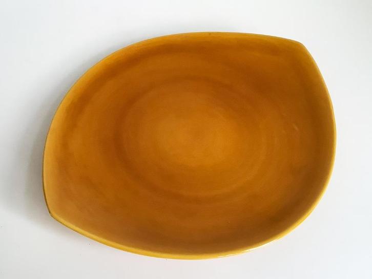 Driehoek Huizen Oker Geel Tulp Vintage Schaal, Antiek en Kunst, Antiek | Schalen, Verzenden