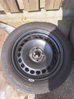 Vredestein winterbanden, set van 4. 175/65 R15, Ophalen, Zo goed als nieuw