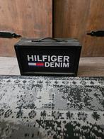 Voor de verzamelaar Tommy Hilfiger box, Huis en Inrichting, Ophalen of Verzenden, Minder dan 50 cm, Minder dan 50 cm