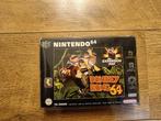 Donkey Kong 64 voor Nintendo 64 CIB, Ophalen of Verzenden, Zo goed als nieuw, Figuurtje(s)
