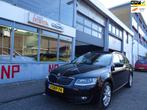 Skoda Octavia Combi 1.4 TSI Greentech Elegance Businessline, Euro 5, Gebruikt, 4 cilinders, Leder en Stof