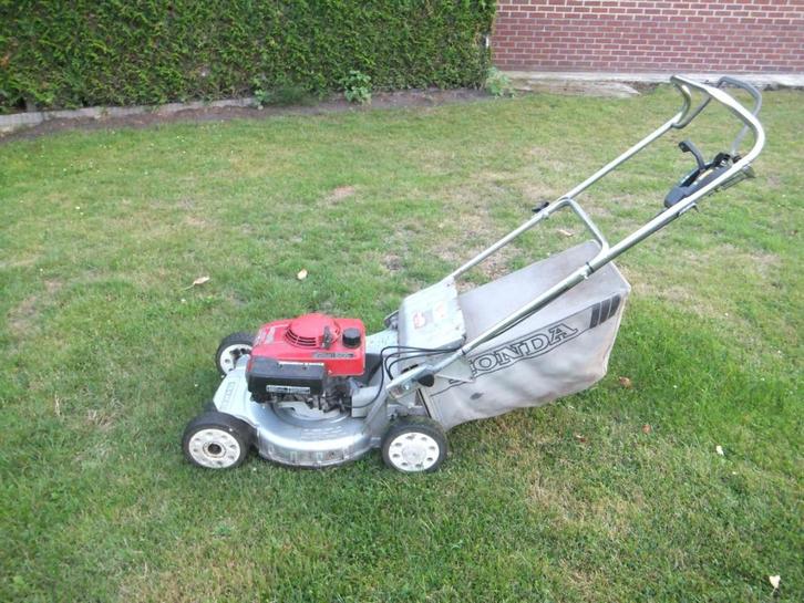 grasmachine, Tuin en Terras, Grasmaaiers, Gebruikt, Benzine-grasmaaier, Cirkelmaaier, Ophalen