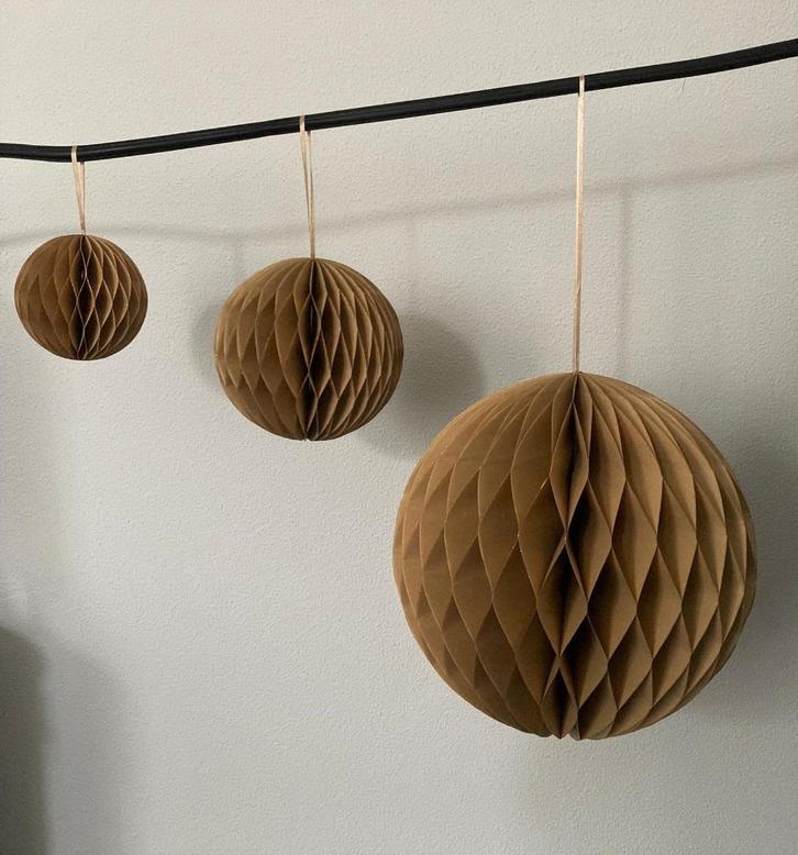 Corios-Honeycomb rond Viv goud met glitter Nieuw!, Diversen, Kerst, Nieuw, Ophalen of Verzenden