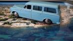 Dinky Toys Blauwe Peugeot 403 Familiale 24F,, Hobby en Vrije tijd, Modelauto's | 1:43, Ophalen of Verzenden, Zo goed als nieuw