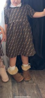 Fendi jurk 110, Ophalen, Zo goed als nieuw, Onder de knie