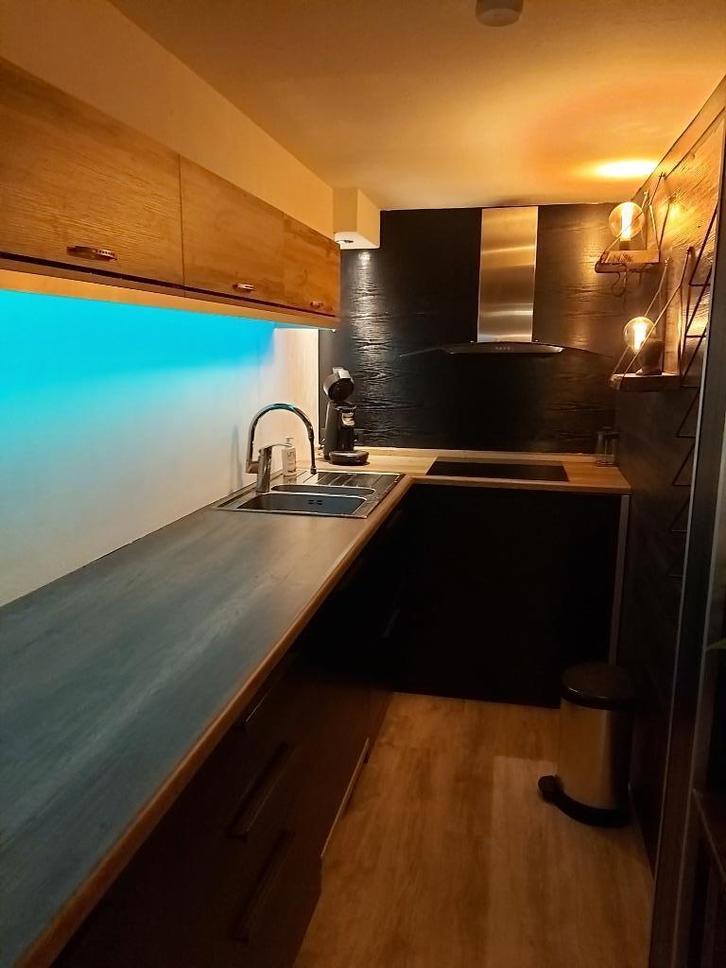 Sfeervolle woon/werkruimte te huur in Hoch Elten (D), Huizen en Kamers, Huizen te huur, Gelderland, Appartement, Direct bij eigenaar