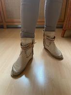 Karma of Charme creme lederen laarzen maat 37, Kleding | Dames, Beige, Lage of Enkellaarzen, Ophalen of Verzenden, Zo goed als nieuw