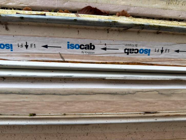 ️ Gratis af te halen: Isocap Sandwichpanelen 10 cm dik, Doe-het-zelf en Verbouw, Isolatie en Afdichting, Zo goed als nieuw, Piepschuim (Tempex)