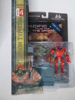 PACIFIC RIM -- CRIMSON TYPHOON + COMIC BOOK, Ophalen of Verzenden, Nieuw