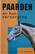 Schram-Van Kalmthout: Paarden en hun verzorging, Boeken, Ophalen of Verzenden, Zo goed als nieuw, Paarden of Pony's