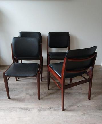 Vintage Eetkamerstoelen - Set van 4 beschikbaar voor biedingen