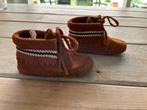 Minnetonka bruin suede moccasin. Maat 19.  Kinderschoen., Schoenen, Jongen of Meisje, Ophalen of Verzenden, Zo goed als nieuw