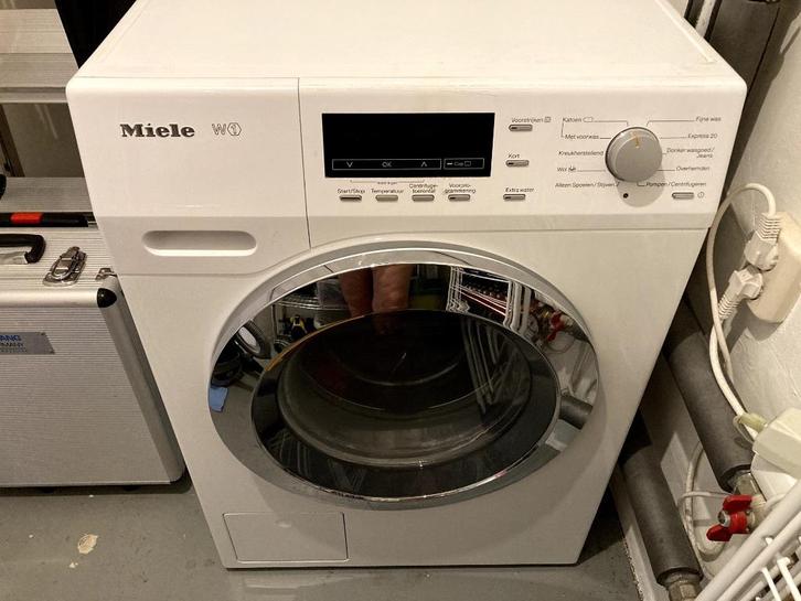 Miele WKE 130 WPS Wasmachine – 8 kg, 1600 t/m, A+++, Witgoed en Apparatuur, Wasmachines, Gebruikt, Voorlader, 6 tot 8 kg, 85 tot 90 cm