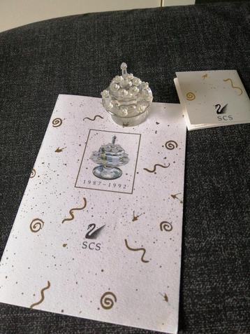 Swarovski Taart.  beschikbaar voor biedingen