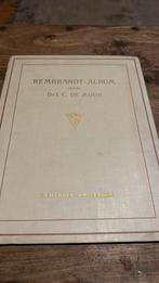 Rembrandt-Album door Dr J.C. De Moor, Antiek en Kunst, Ophalen of Verzenden