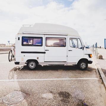 Mercedes 207D - camper met charme