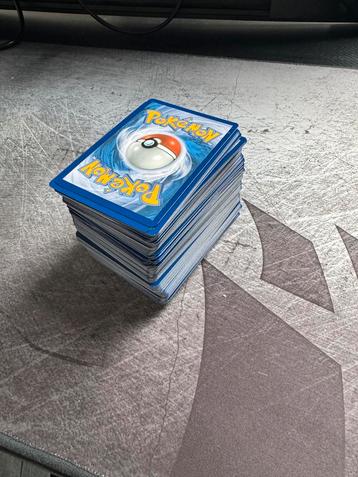 Pokemon 228 bulk kaarten beschikbaar voor biedingen