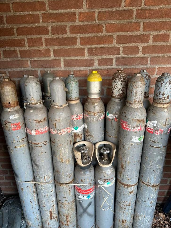 Diverse koolzuur / Gasflessen - Partij, Zakelijke goederen, Machines en Bouw | Industrie en Techniek, Ophalen