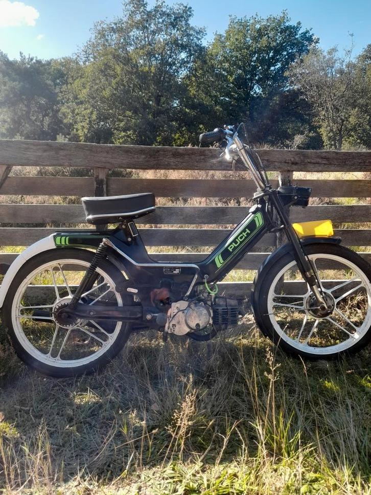Puch maxi 50cc + aantal onderdelen, Fietsen en Brommers, Brommers | Oldtimers, Puch, Ophalen of Verzenden