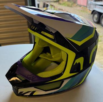 Fox V1 Crosshelm Maat S beschikbaar voor biedingen