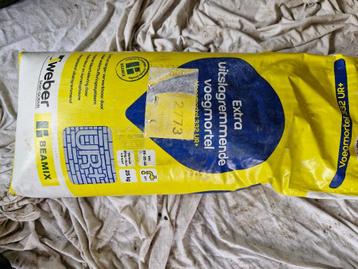 Voegmortel grijs kleur 2773 beschikbaar voor biedingen