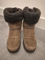 Bruine Uggs Ultimate Bind maat 39, Ophalen, Zo goed als nieuw, Bruin