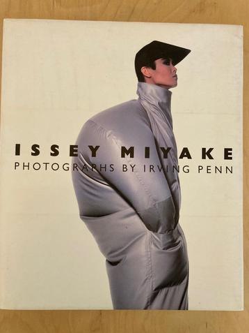 Issey Miyake, photographs by Irving Penn beschikbaar voor biedingen