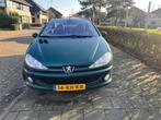 Peugeot 206 1.6 16V CC Roland Garros AUT 2005 Groen, Beige, 4 cilinders, Cabriolet, 4 stoelen