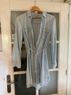 Leuke lichtblauwe denim jurk vEsprit met lange mouw, maat S., Kleding | Dames, Blauw, Ophalen of Verzenden, Zo goed als nieuw