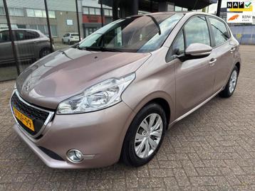 Peugeot 208 1.2 VTi Envy / Navi / PDC / Airco / 5-Drs beschikbaar voor biedingen