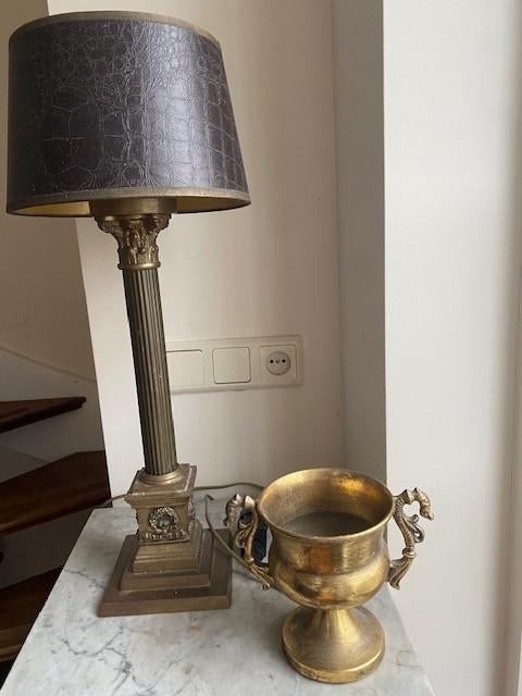 Klassieke schemerlamp met chique bordeauxrode kap, Ophalen, Gebruikt, Rond, 50 cm of meer