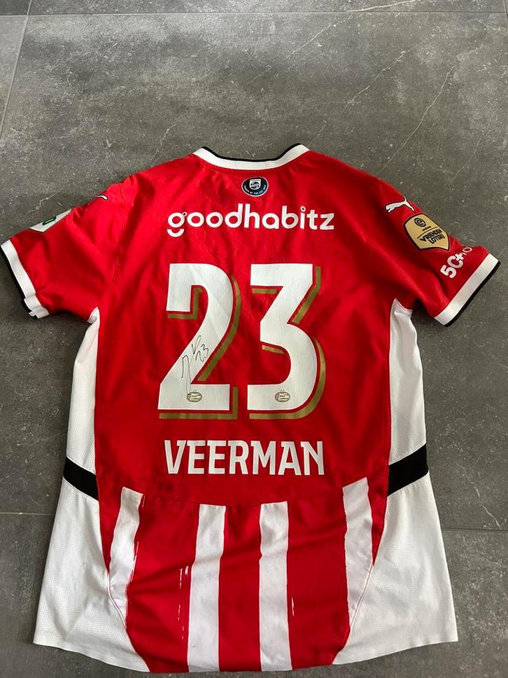 Wedstrijdgedragen en gesigneerd Shirt Joey Veerman – PSV, Verzamelen, Sportartikelen en Voetbal, Zo goed als nieuw, Shirt, PSV