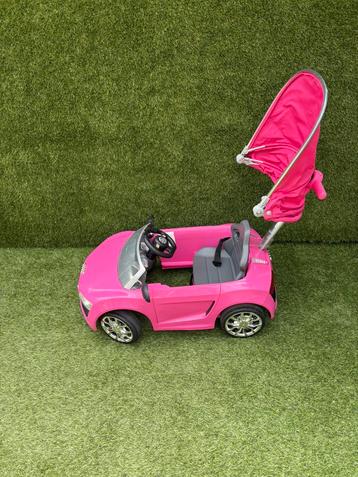 Speelauto Audi met duwstang beschikbaar voor biedingen