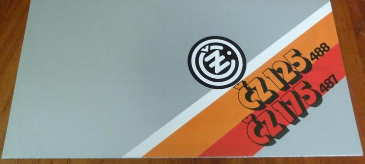 Folder CZ 125/ CZ 175 1981, Motoren, Handleidingen en Instructieboekjes, Overige merken, Ophalen of Verzenden