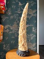 Vintage chinese imitatie olifanten slagtand., Ophalen of Verzenden, Zo goed als nieuw, Dier